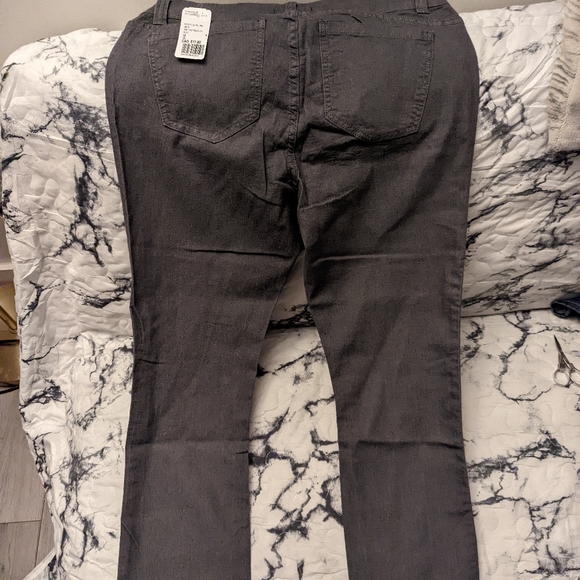 Forever 21 Gray skinny jeans size 12 - Picture 4 of 4